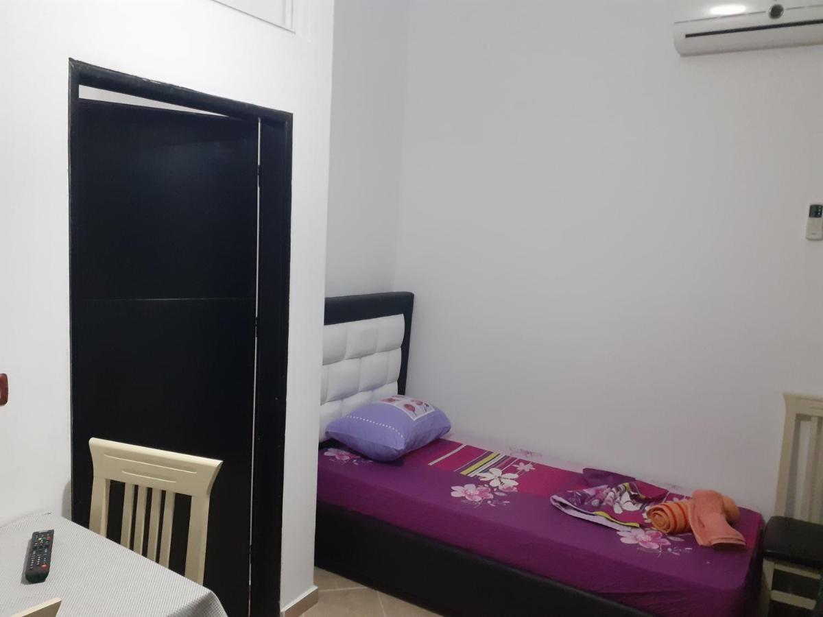 Apartment Erjon Ksamil Bilik gambar
